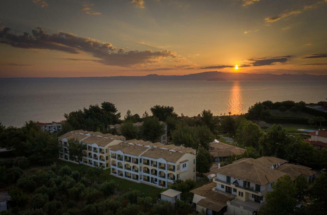 Lesse Hotel Chalcidique Extérieur photo